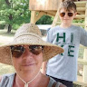 Meet your Posher, Claire